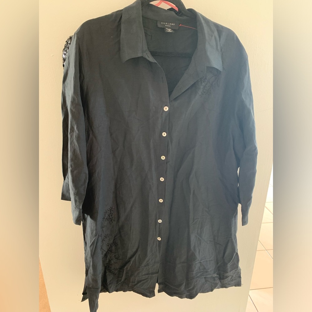 SilkLand Black Casual Button Down Shirt
